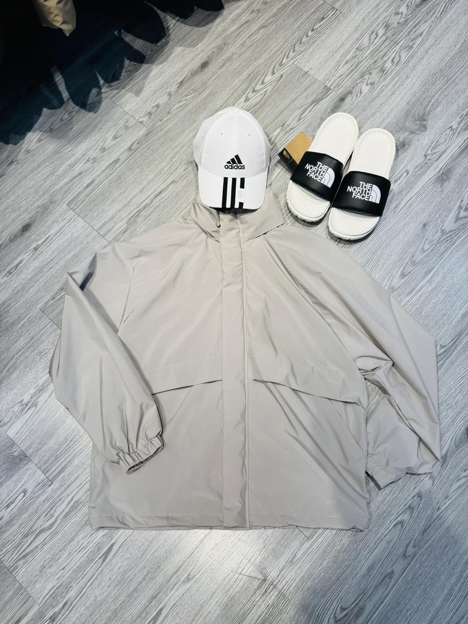 Áo Khoác Gió Chính Hãng - Uniqlo WINDPROOF STAND BLOUSON 