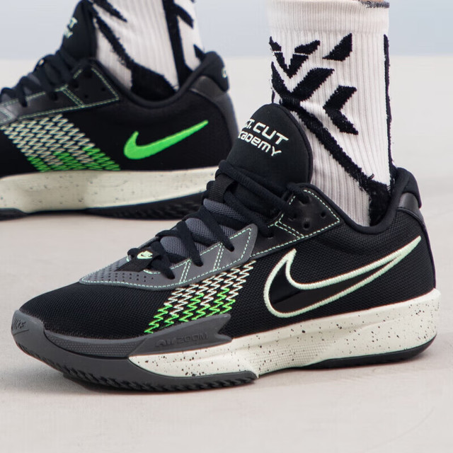 Giày Bóng Rổ Chính Hãng - Nike G.T. Cut Academy Black - FB2598-001