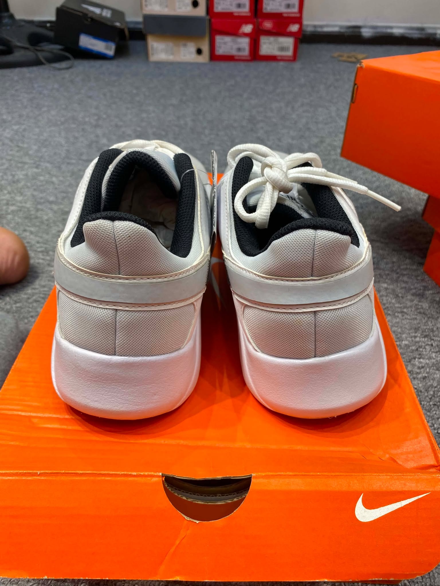 Giày Casual Chính Hãng - Nike Essential 2 Training Men 