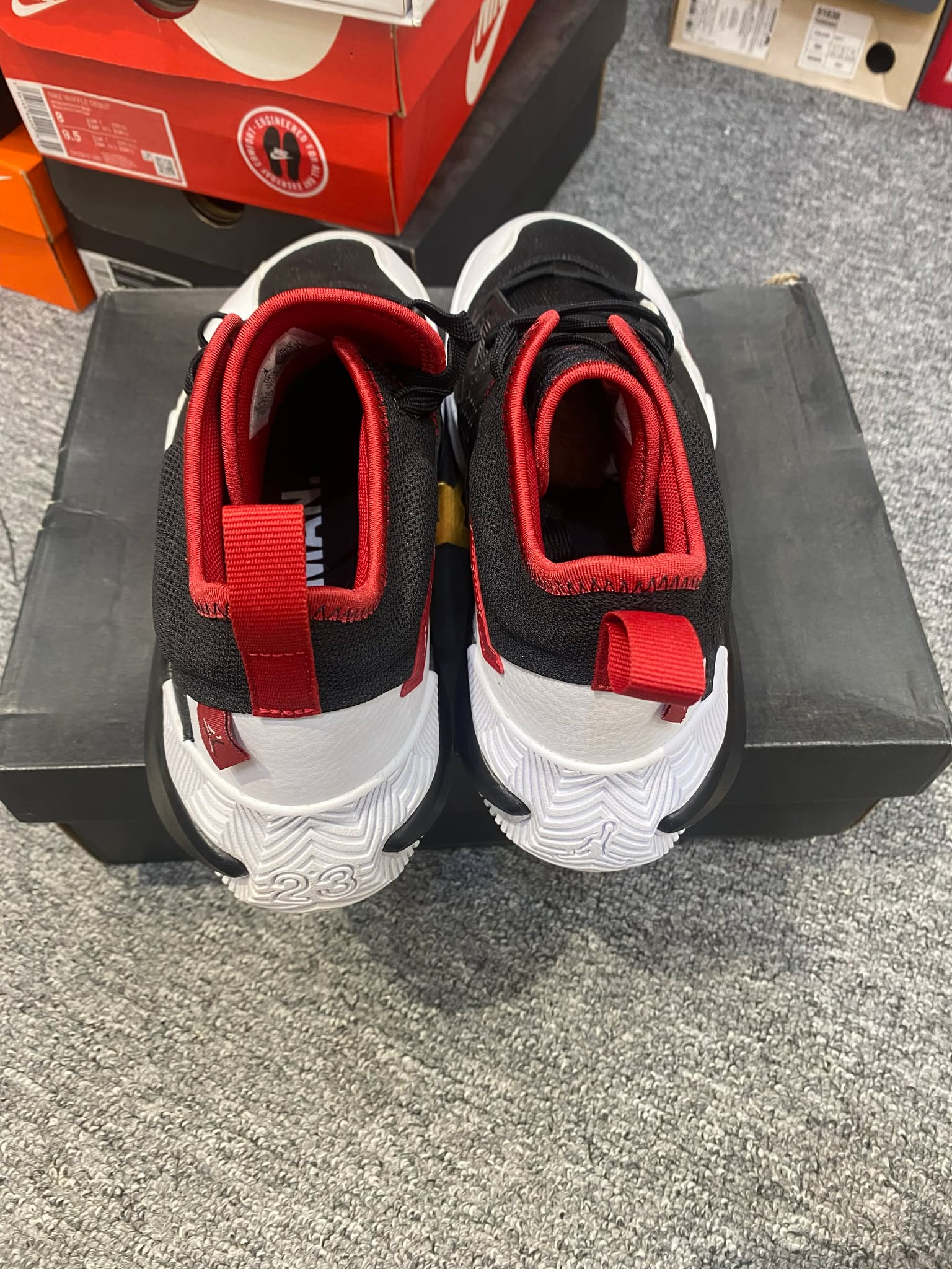 Giày Casual Chính Hãng - Nike Air Jordan Stay Loyal 2 