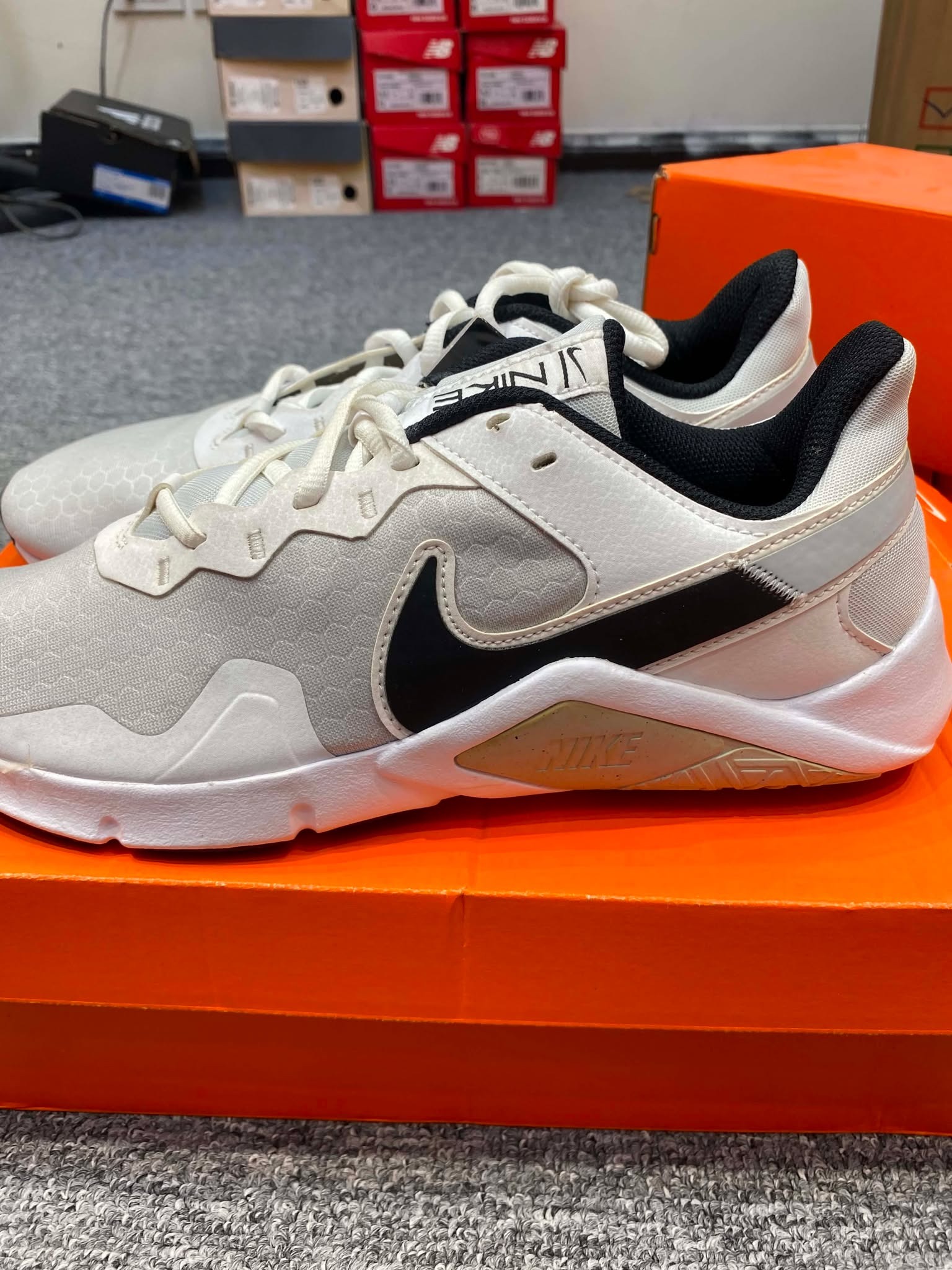Giày Casual Chính Hãng - Nike Essential 2 Training Men 