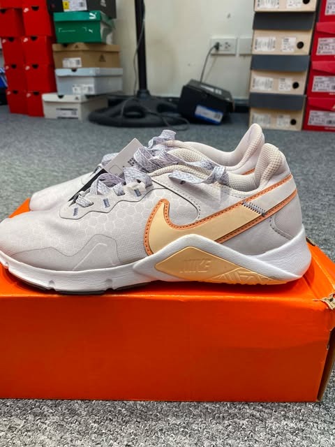Giày Casual Chính Hãng - Nike Legend Essential 2 Nữ 