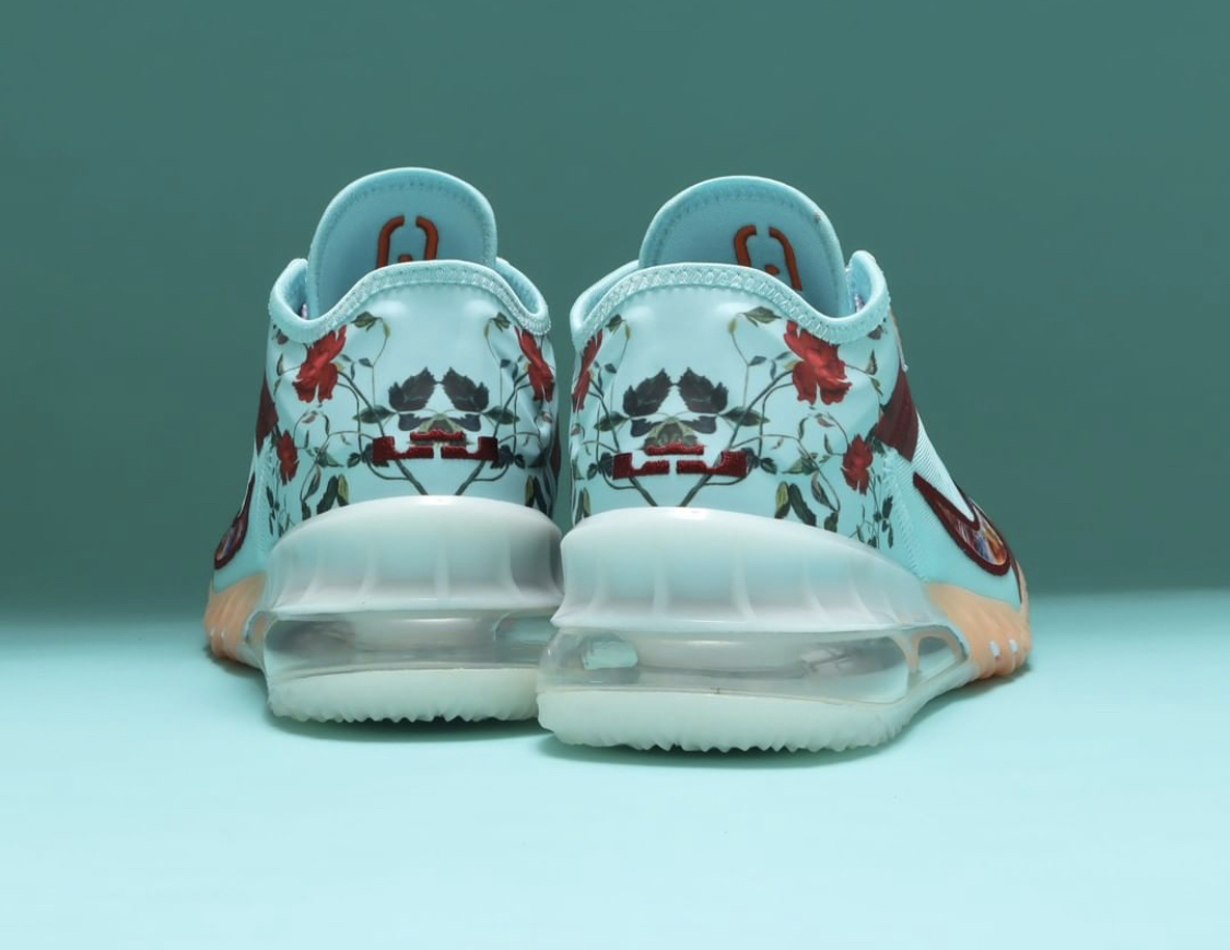 Giày Bóng Rổ Nike - LeBron 18 Low Floral - CV7562-400