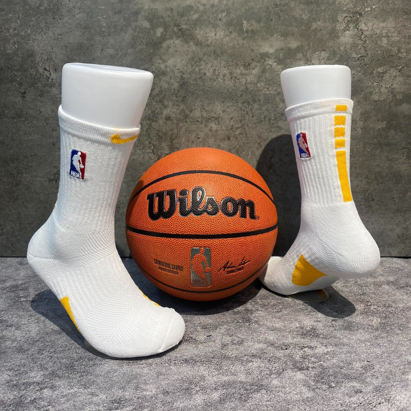 Phụ Kiện Chính Hãng - Tất Bóng Rổ Nike Training NBA  Elite Crew 'Trắng/Vàng' (1 đôi) - SX7588-05