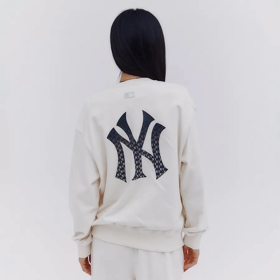 Áo Sweater Chính Hãng - MLB Overfit Monogram Big Lux New York Yankees - 3AMTM0234-50CRD