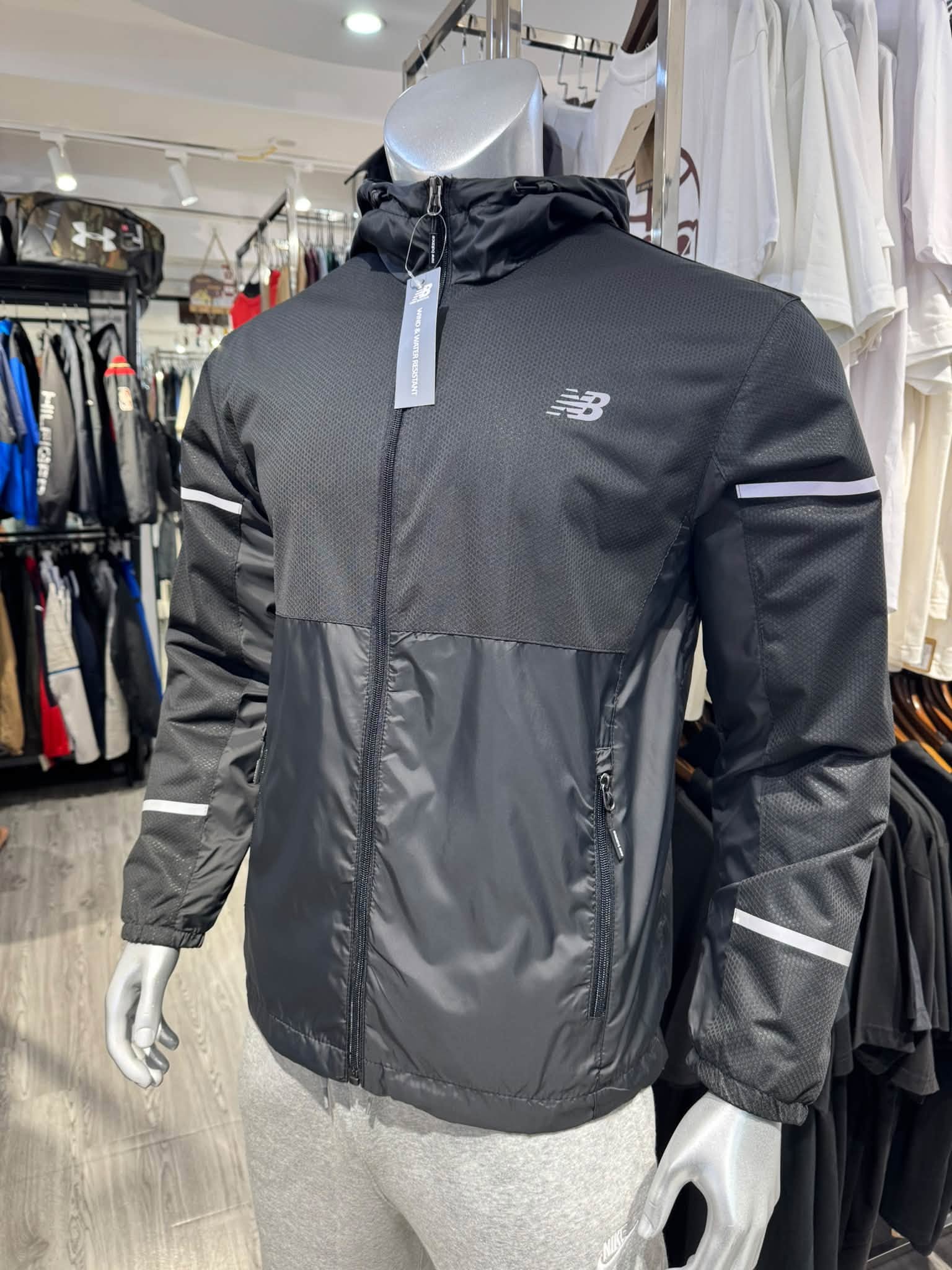 Áo Khoác Chính Hãng - New Balance Performance Wind Jacket 