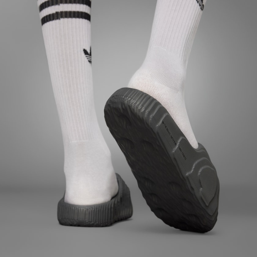 Dép Quai Ngang Nam Adidas Adilette 22 HP6522 Quyetsneaker