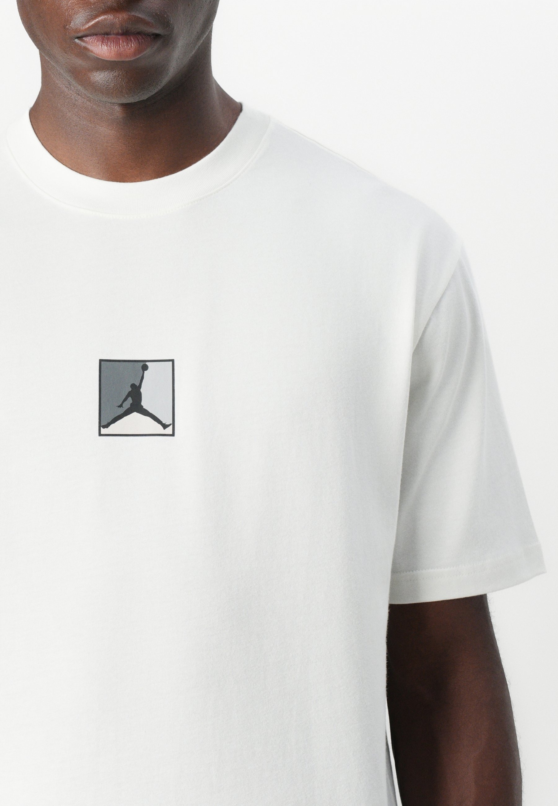 Áo Tshirts Chính Hãng - Jordan Men's T-Shirt 