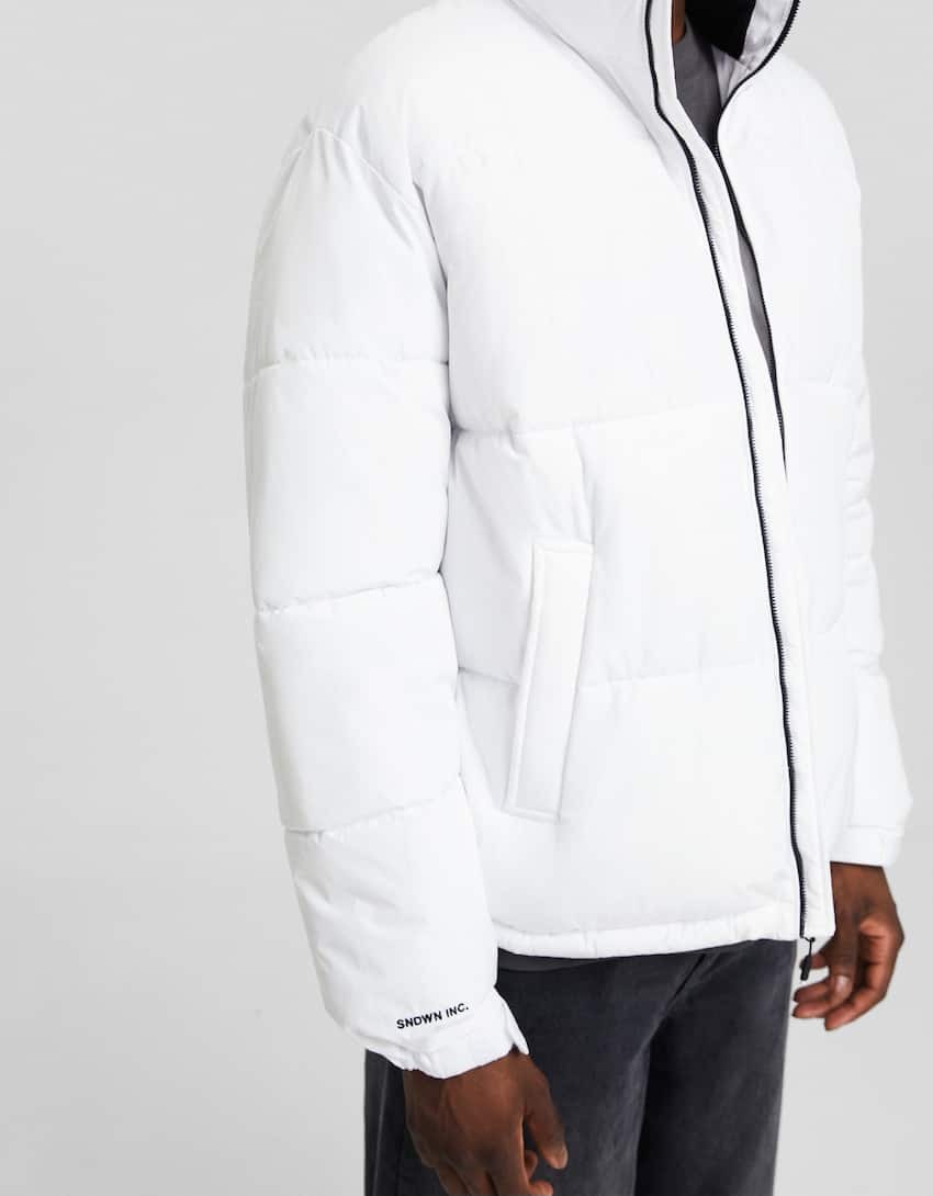 Áo Khoác Chính Hãng - ÁO Phao Bershka ''White'' - 6679-085-250