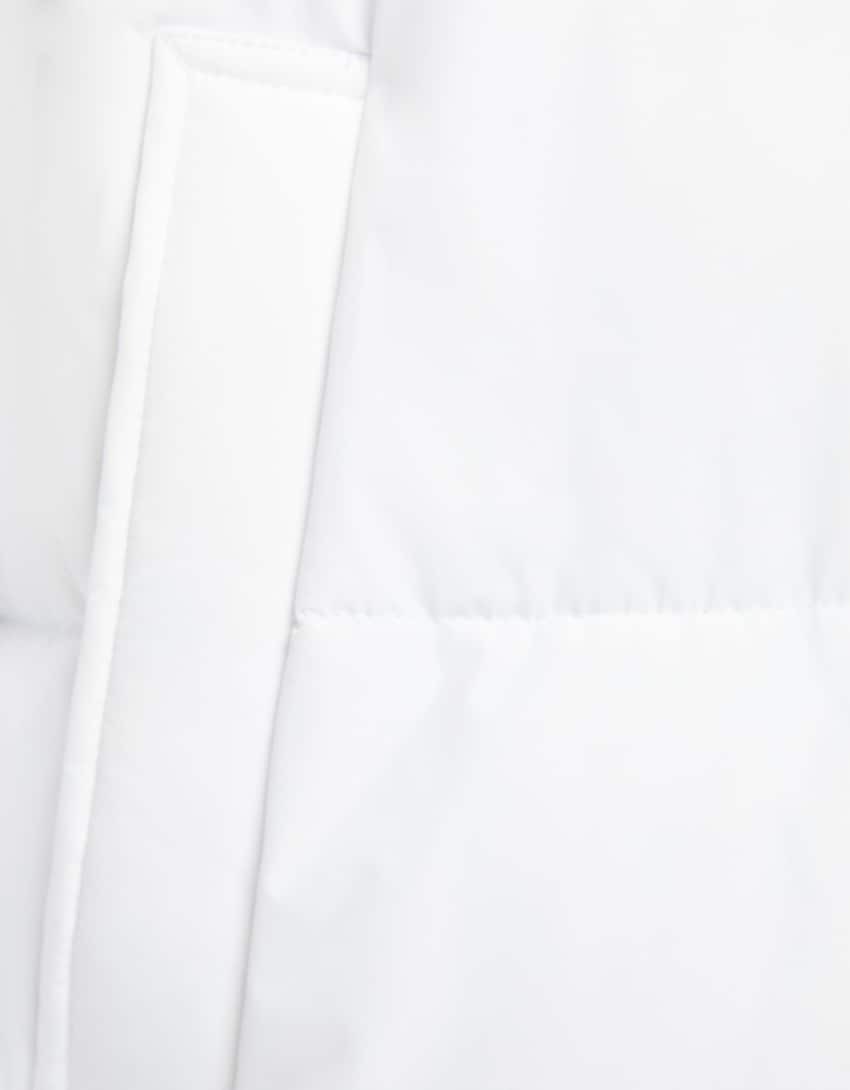 Áo Khoác Chính Hãng - ÁO Phao Bershka ''White'' - 6679-085-250