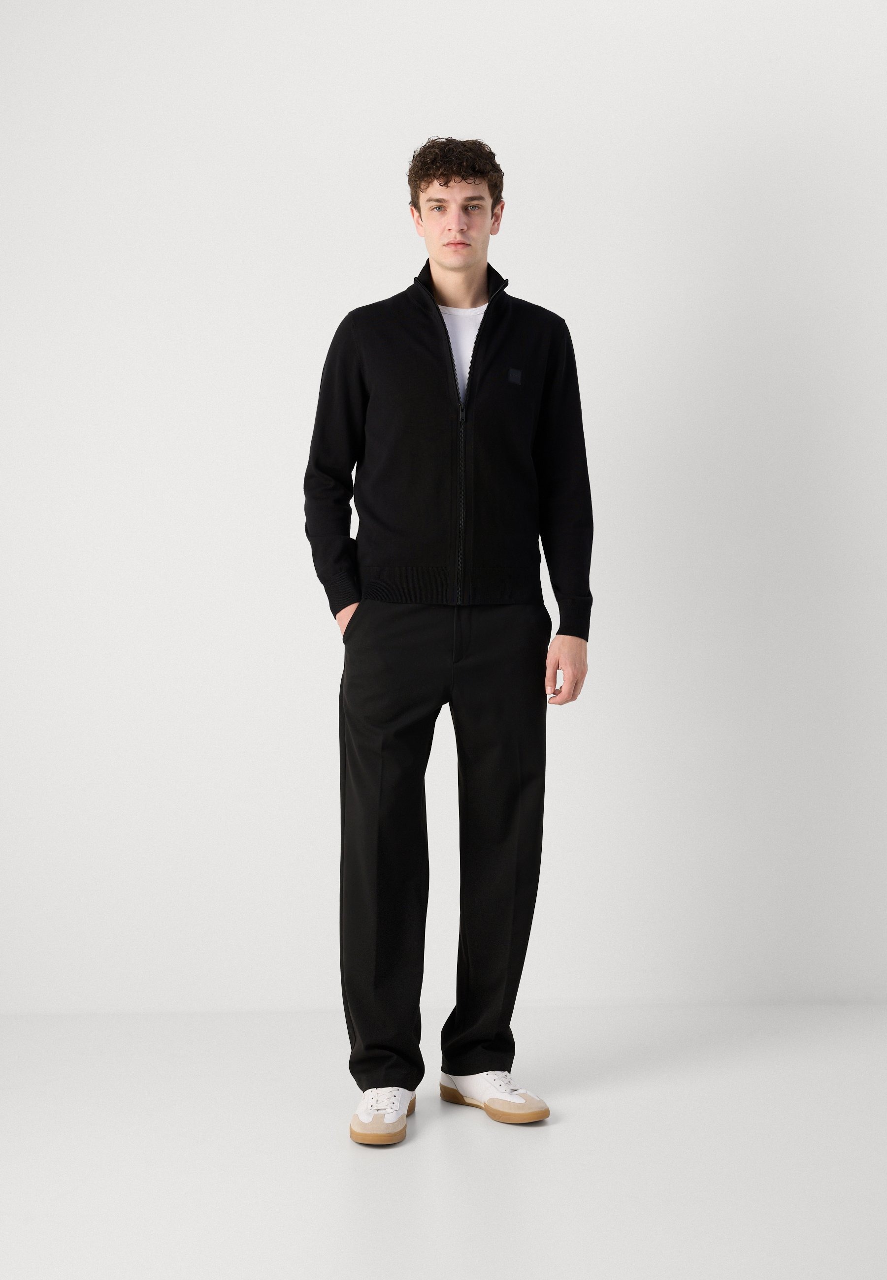 Áo Khoác Chính Hãng - Hugo Boss Zip-up Jacket In Cotton With Logo Badge 
