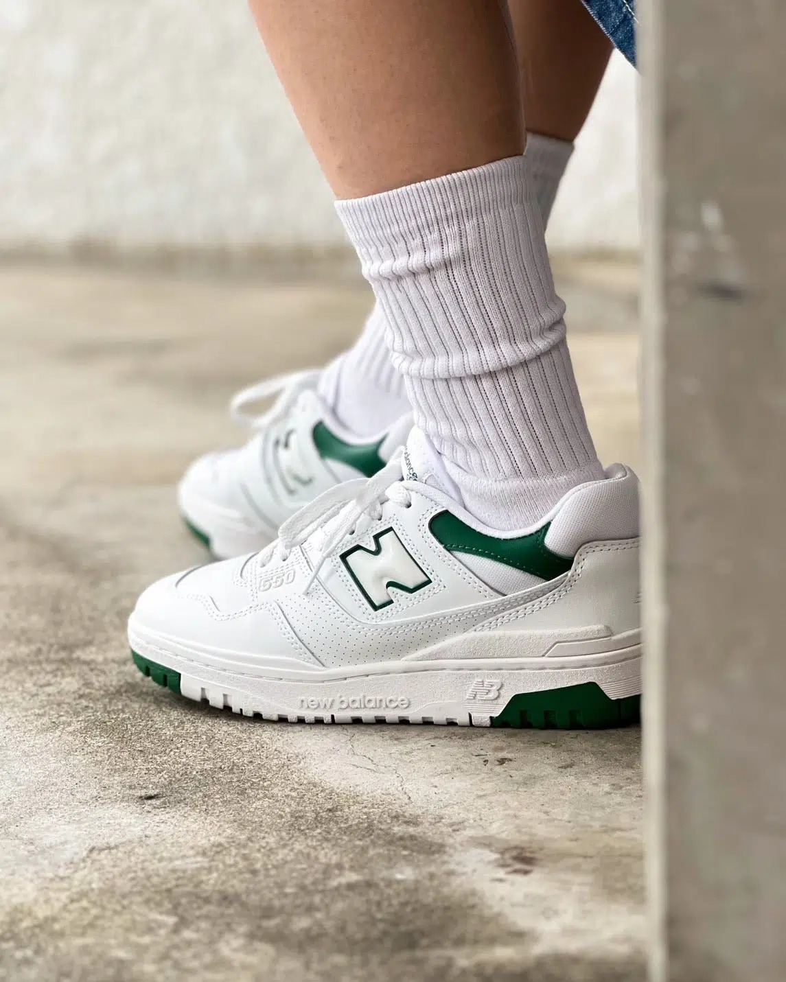 Giày Casual Chính Hãng - Sneaker Nam Nữ NewBalance 550 'White Green Cream' - BB550SWB