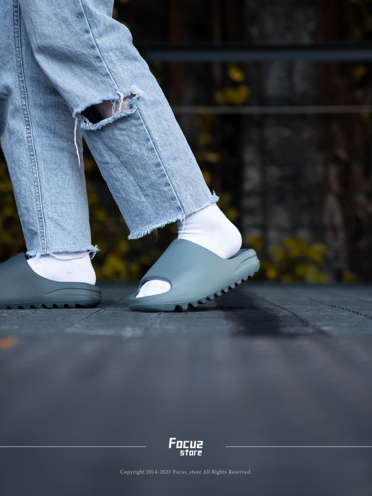 DÉP CHÍNH HÃNG - Adidas Yeezy Slide Slate Marine - ID2349