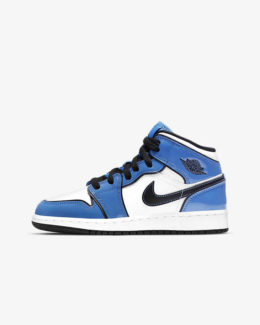 Giày Casual Chính Hãng - Nike Jordan 1 Mid 