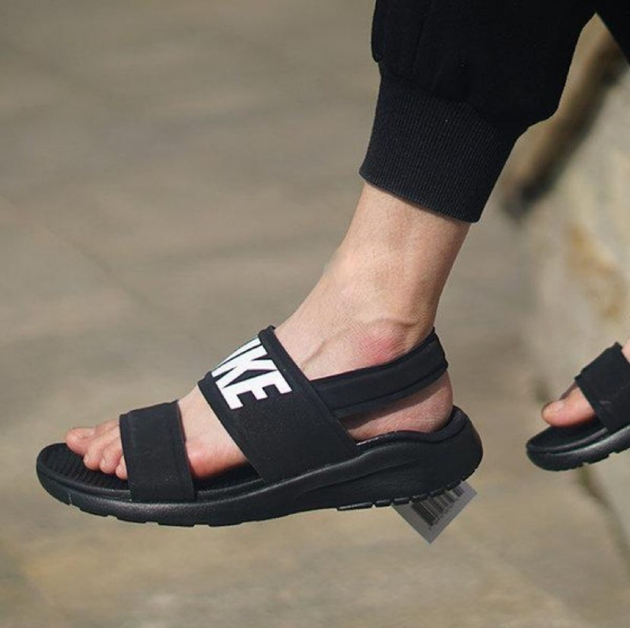Dép Chính Hãng - Nike Wmns Tanjun Sandal 'Black White' - 882694-001