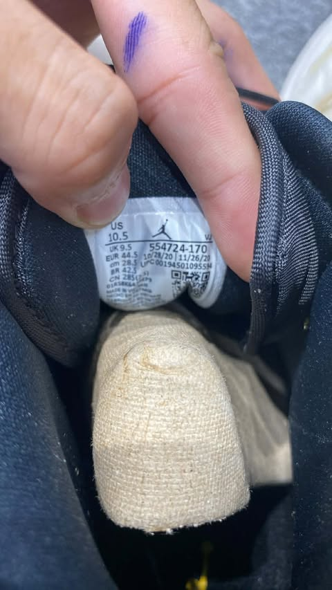 Giày Casual Chính Hãng - Nike Jordan 1 Mid 