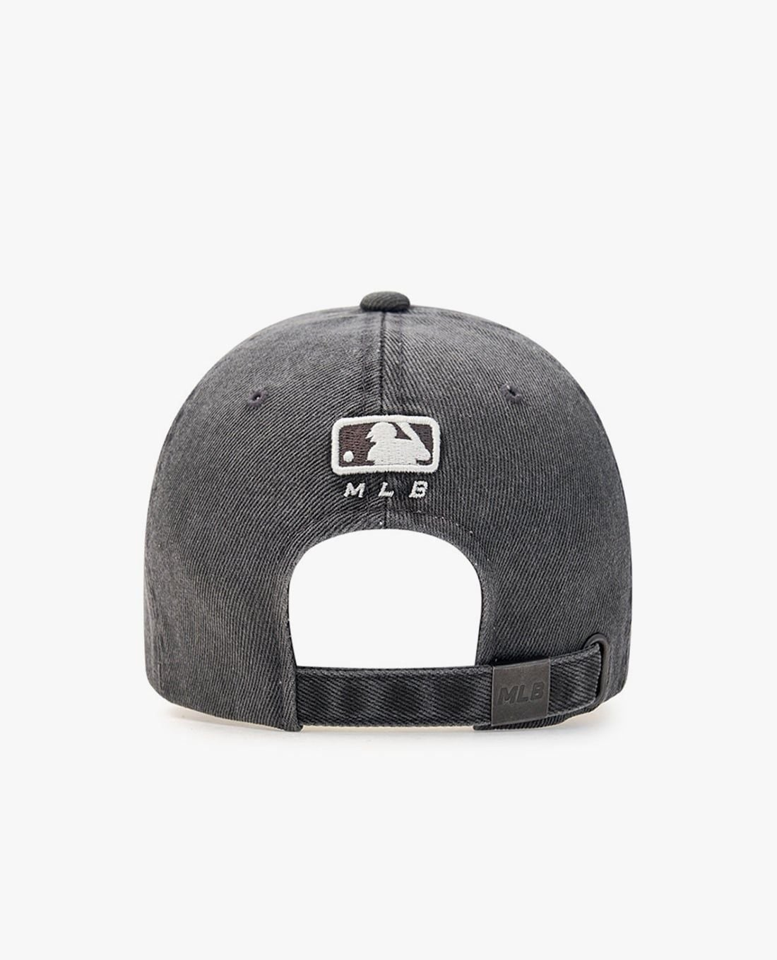 Phụ Kiện Chính Hãng - Mũ MLB Varsity Unstructured Ball Cap New York Yankees 