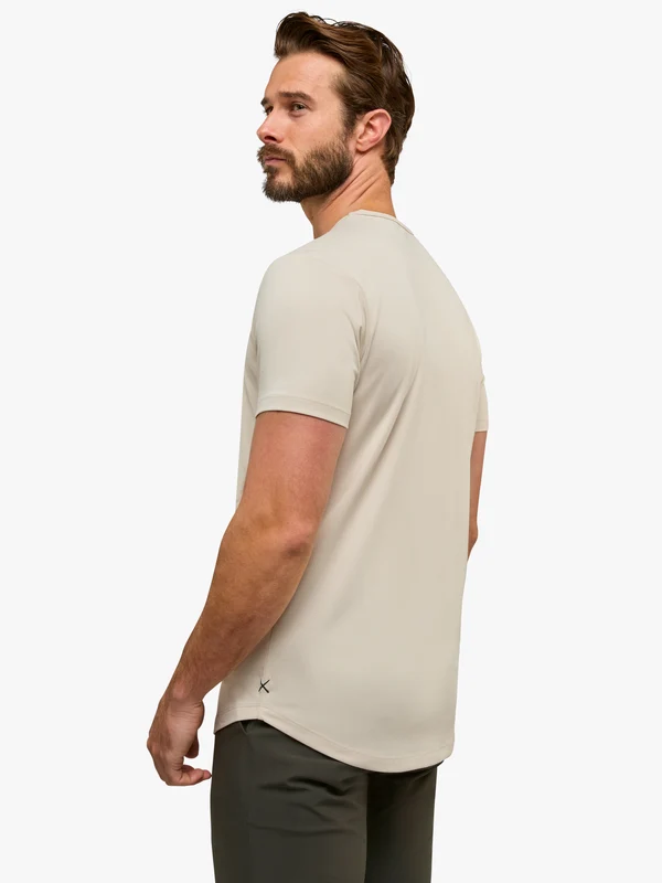 Áo TShirts Chính Hãng - CUTS AO Curve-Hem Tee 