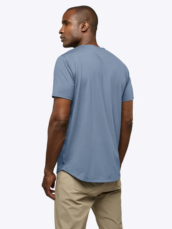 Áo TShirts Chính Hãng - CUTS AO Curve-Hem Tee 