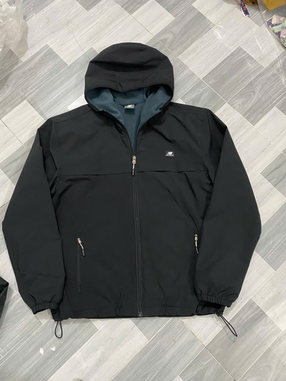 Áo Khoác Chính Hãng - New Balance Waterproof Jacket with Fleece Lining ' Black ' - KNB802-010