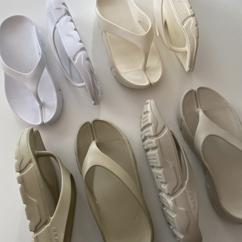 Dép Chính Hãng - Dép Tông Kẹp Đúc 23.65 Flip Flop Unisex Siêu Nhẹ Màu Xám- X-23.65