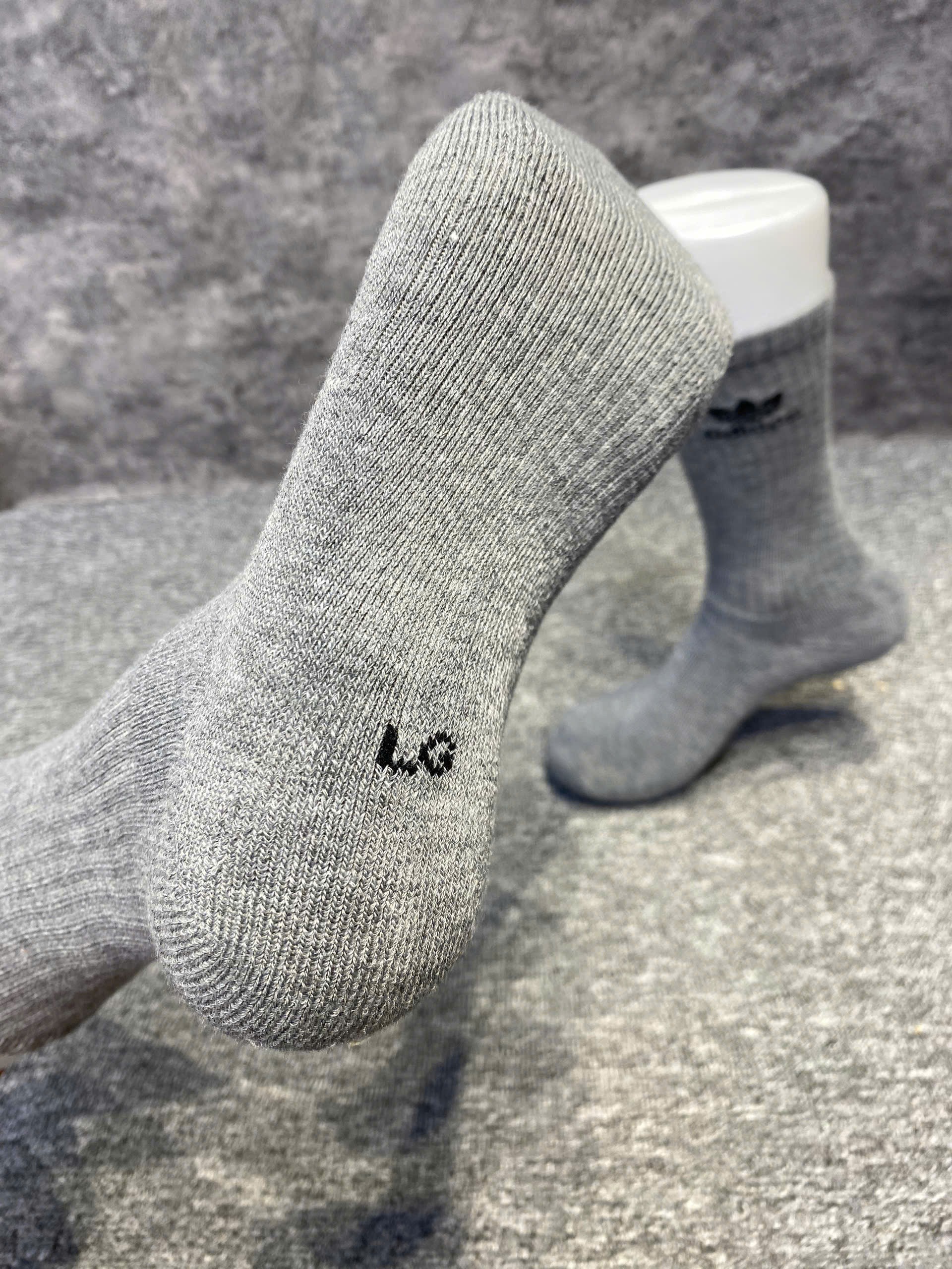 Phụ Kiện Chính Hãng - Tất Adidas Trefoil Crew Socks 6 Pairs / 6 đôi ''Xám '' - CI8726