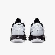 Giày Bóng Rổ Chính Hãng Nike Zoom Freak 4 TB 'White Black' - DO9679-100 Quyetsneaker