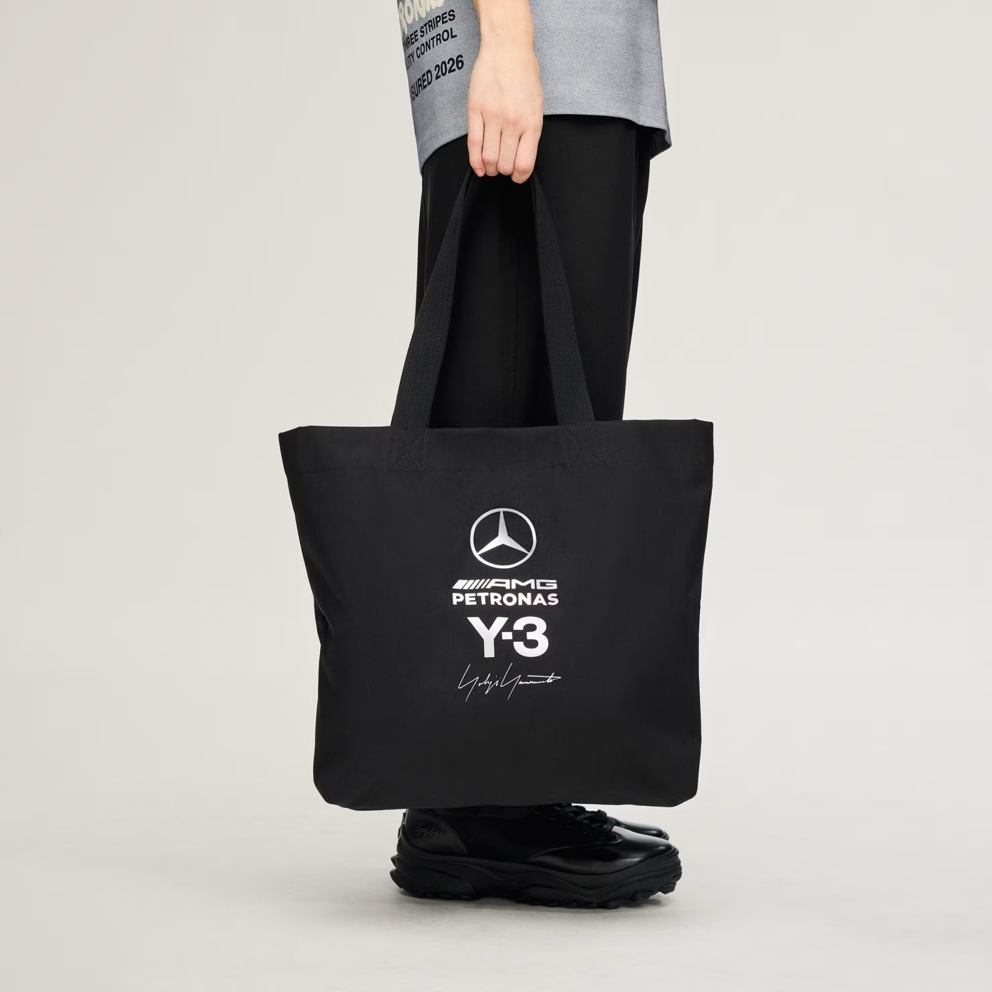 Phụ Kiện Chính Hãng - Túi Chéo Adidas Y-3 MERCEDES-AMG PETRONAS FORMULA 1 TEAM TOTE 
