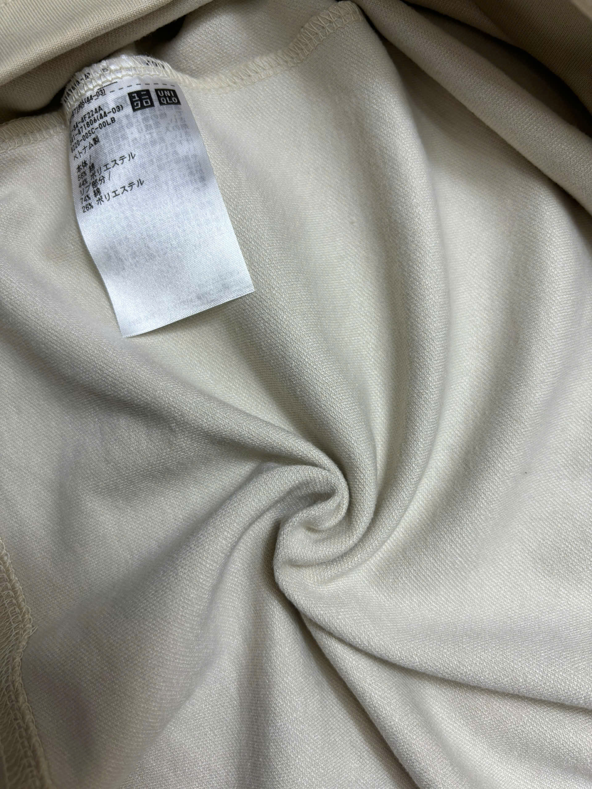 Áo Sweater Chính Hãng - Uniqlo Brushed Lined Mock Neck T-Shirt ''Be''- 4718065