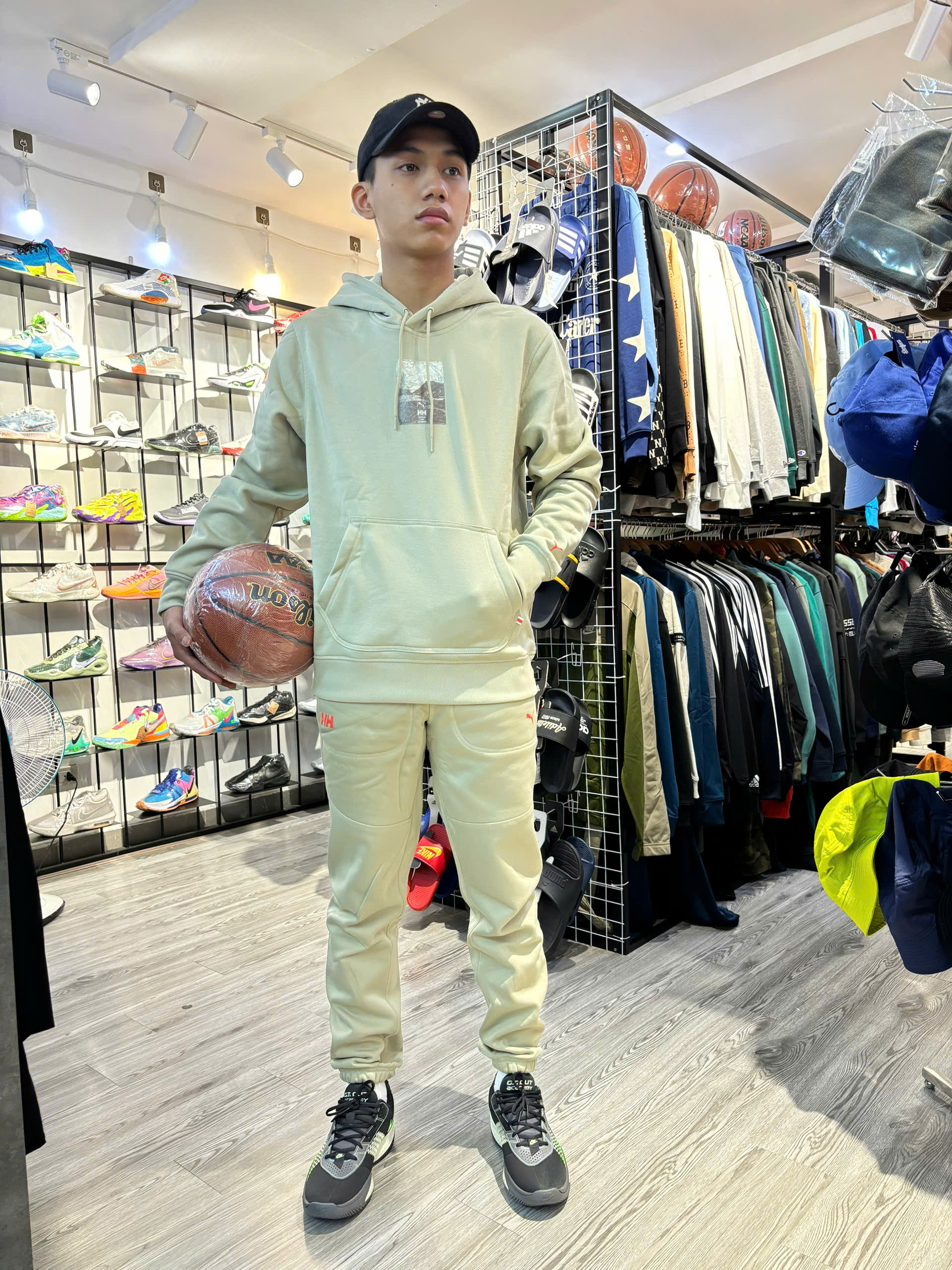 Bộ Thể Thao Chính Hãng - PUMA x HELLY HANSEN Winter Hoodie - 532842-421