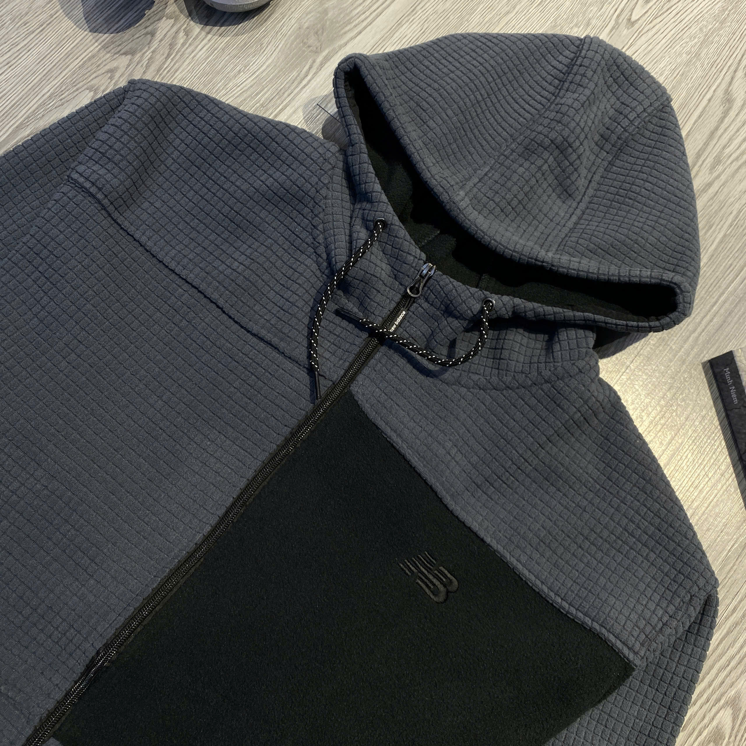 Áo Khoác Chính Hãng - New Balance Men’s Hoodie Jacket Dark Navy/Black - NB471372