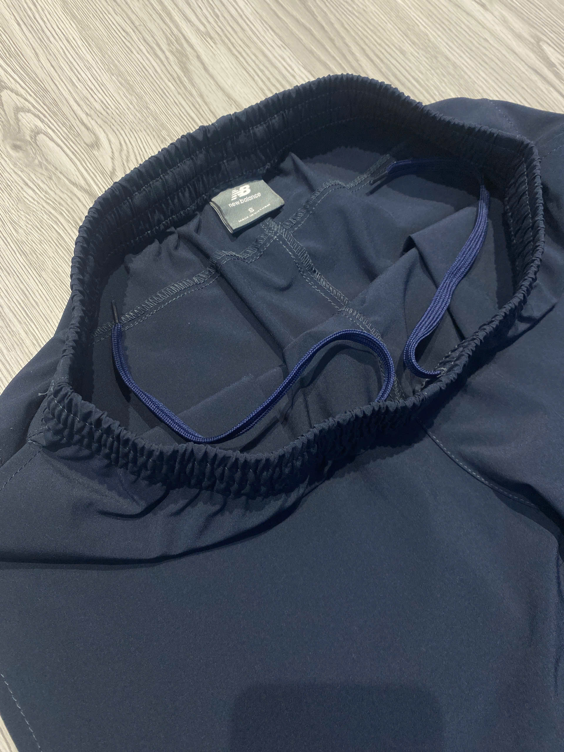 Quần Dài Chính Hãng - New Balance woven track pants Joggers  