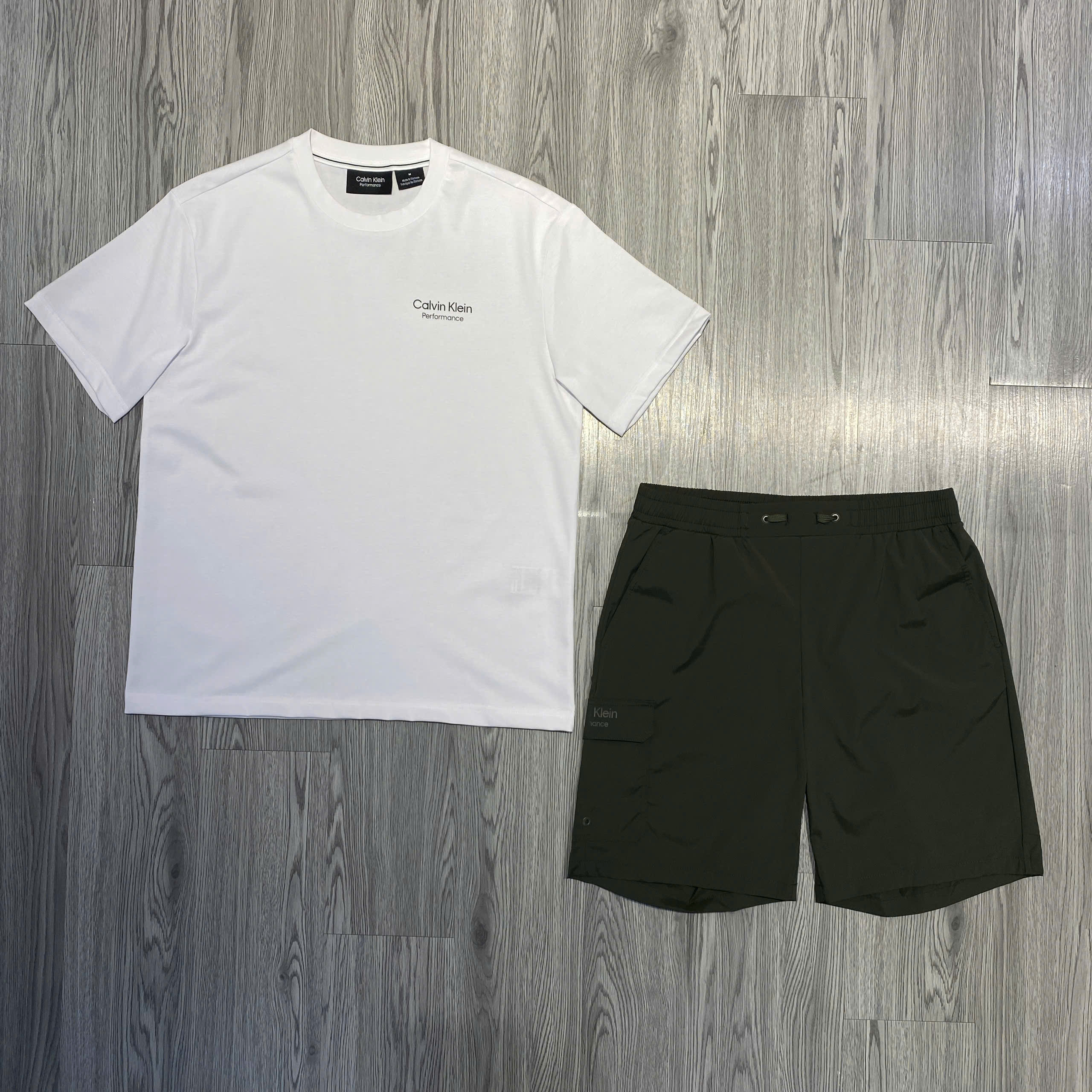 Bộ Thể Thao Hè - Calvin Klein Cargo Shorts And T-Shirt 