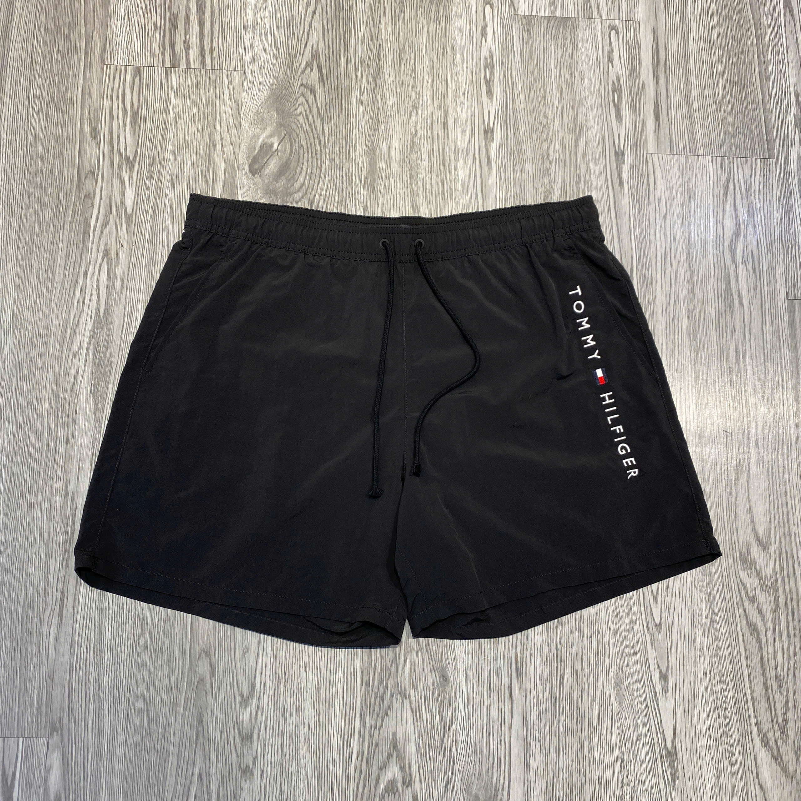 Quần Shorts Chính Hãng - Tommy Hilfiger Shorts Black - TOMYOB003