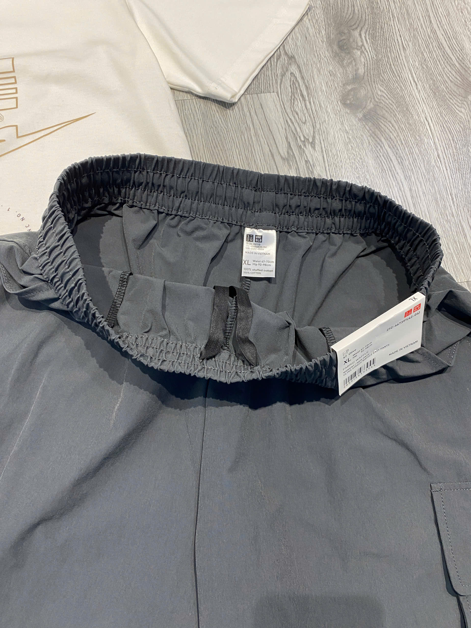 Quần Shorts Chính Hãng - Uniqlo Cargo Shorts in Khaki Fabric 'Black' - 272-467397-BLK