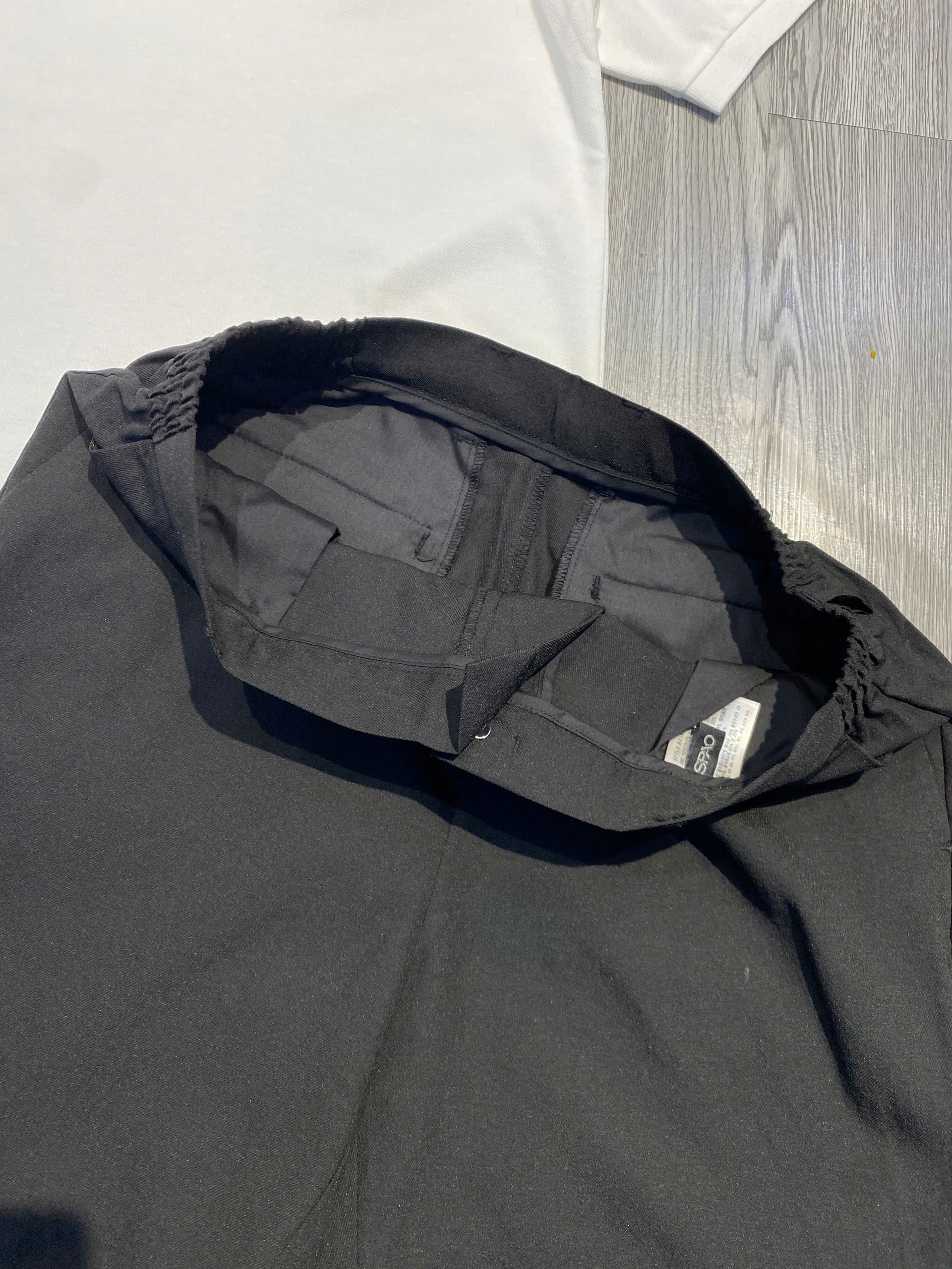 Quần Shorts Chính Hãng - SPAO Loose Fabric Shorts 