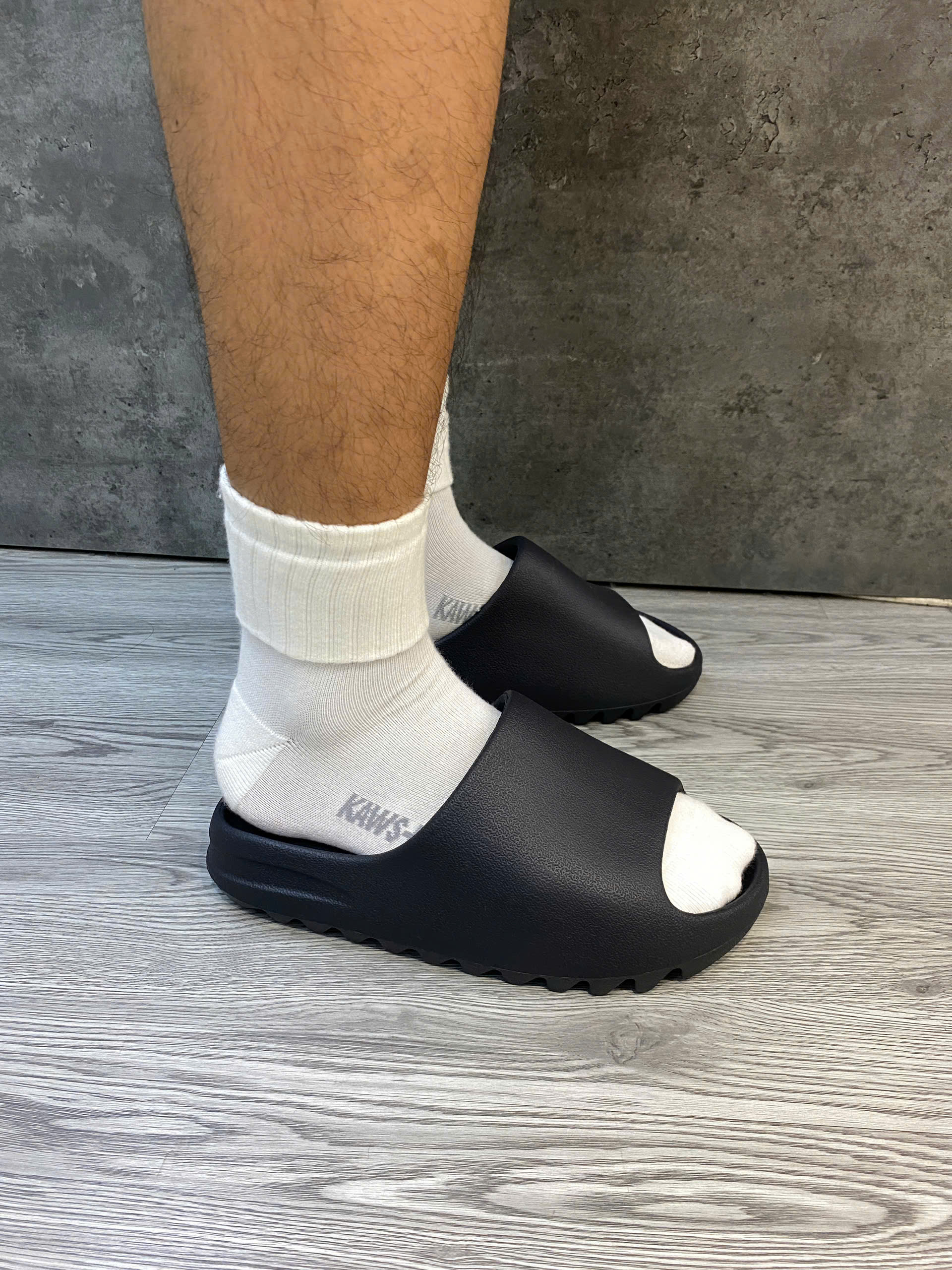 Dép Chính Hãng - Adidas Yeezy Slide Onyx Black - HQ6448