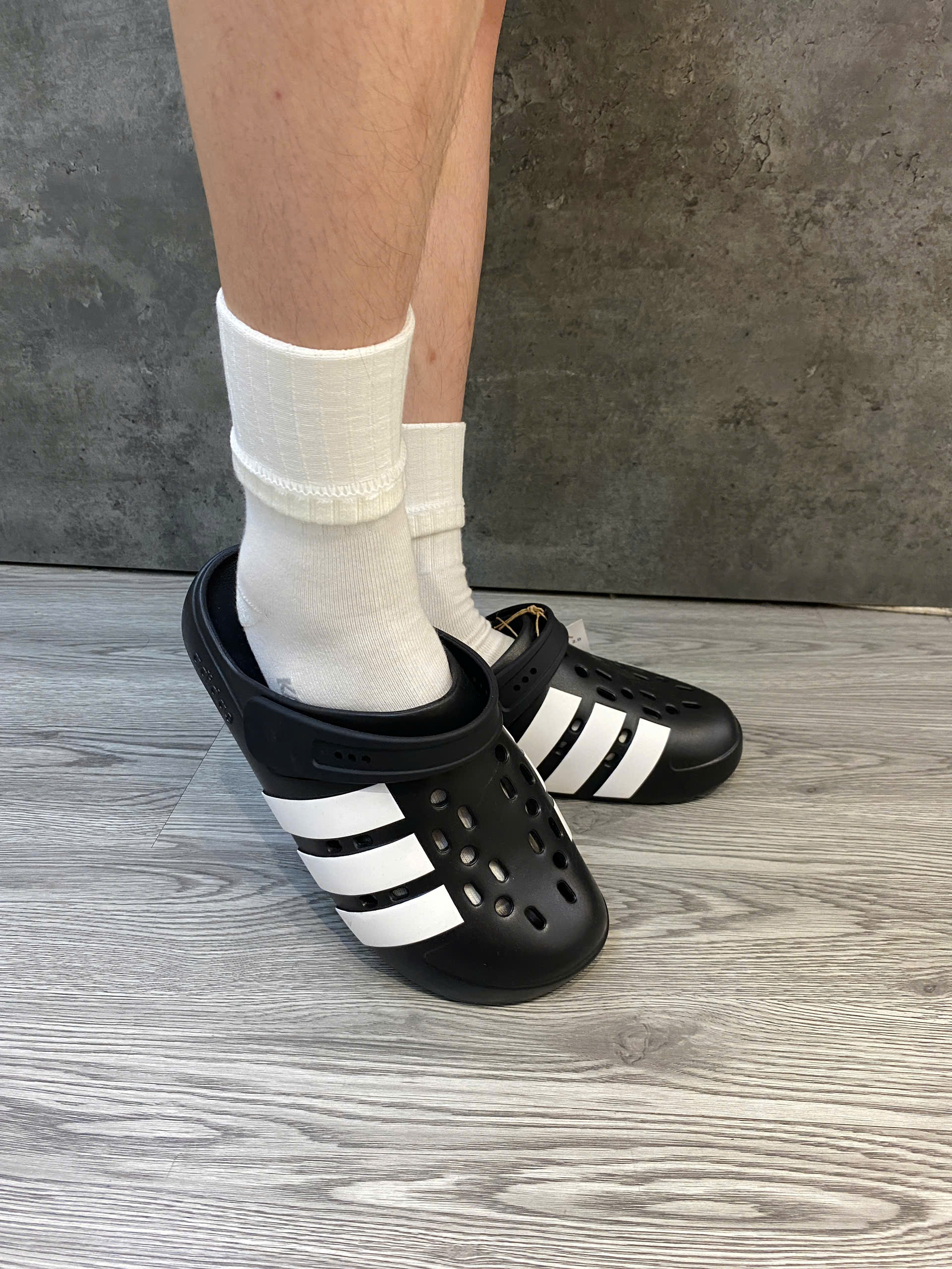 DÉP CHÍNH HÃNG - Sục Adilette 2.0 '' Core Black '' - JQ8058