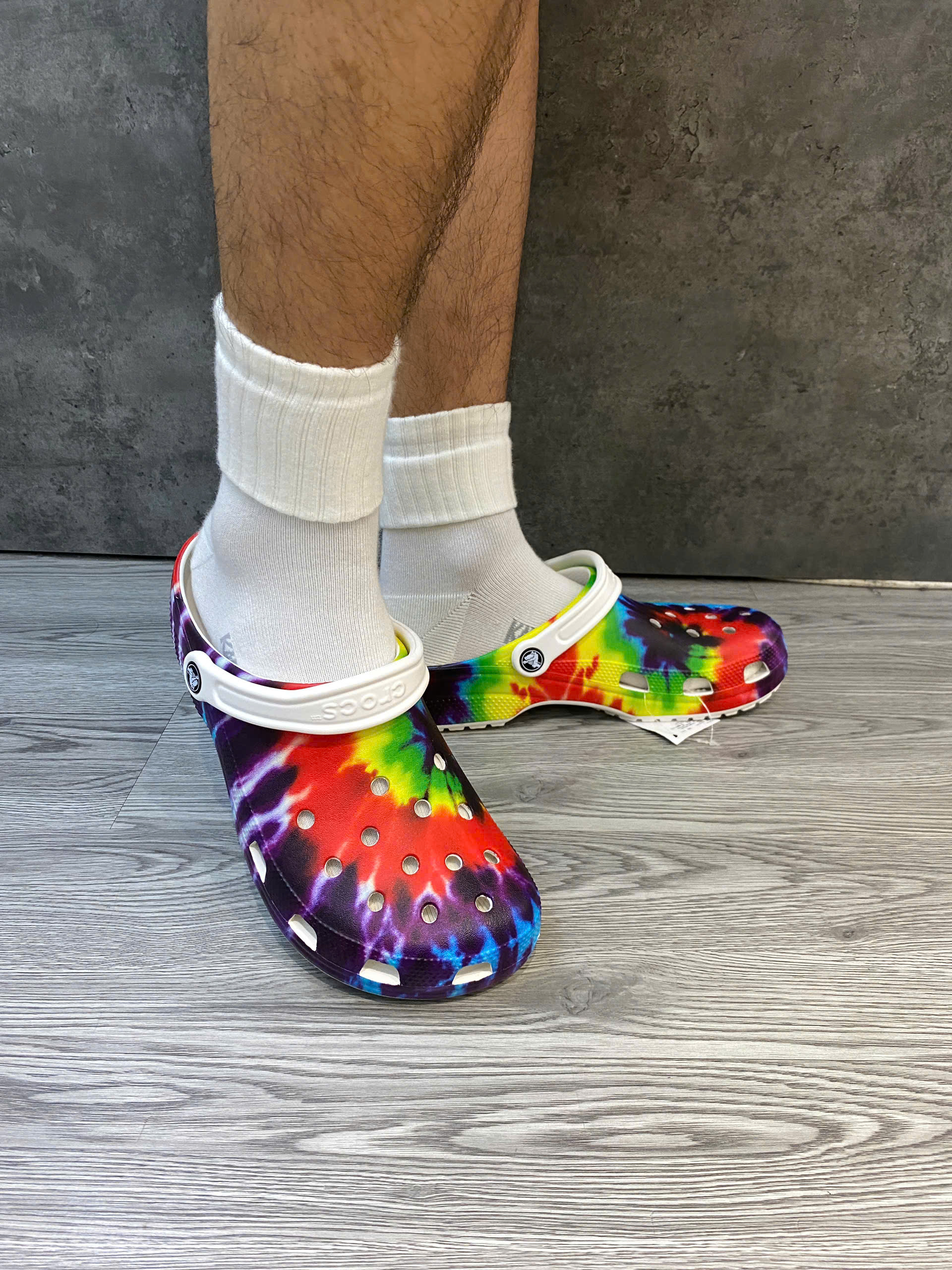 Dép Chính Hãng - Sục Crocs Rainbow Classic - CR0111