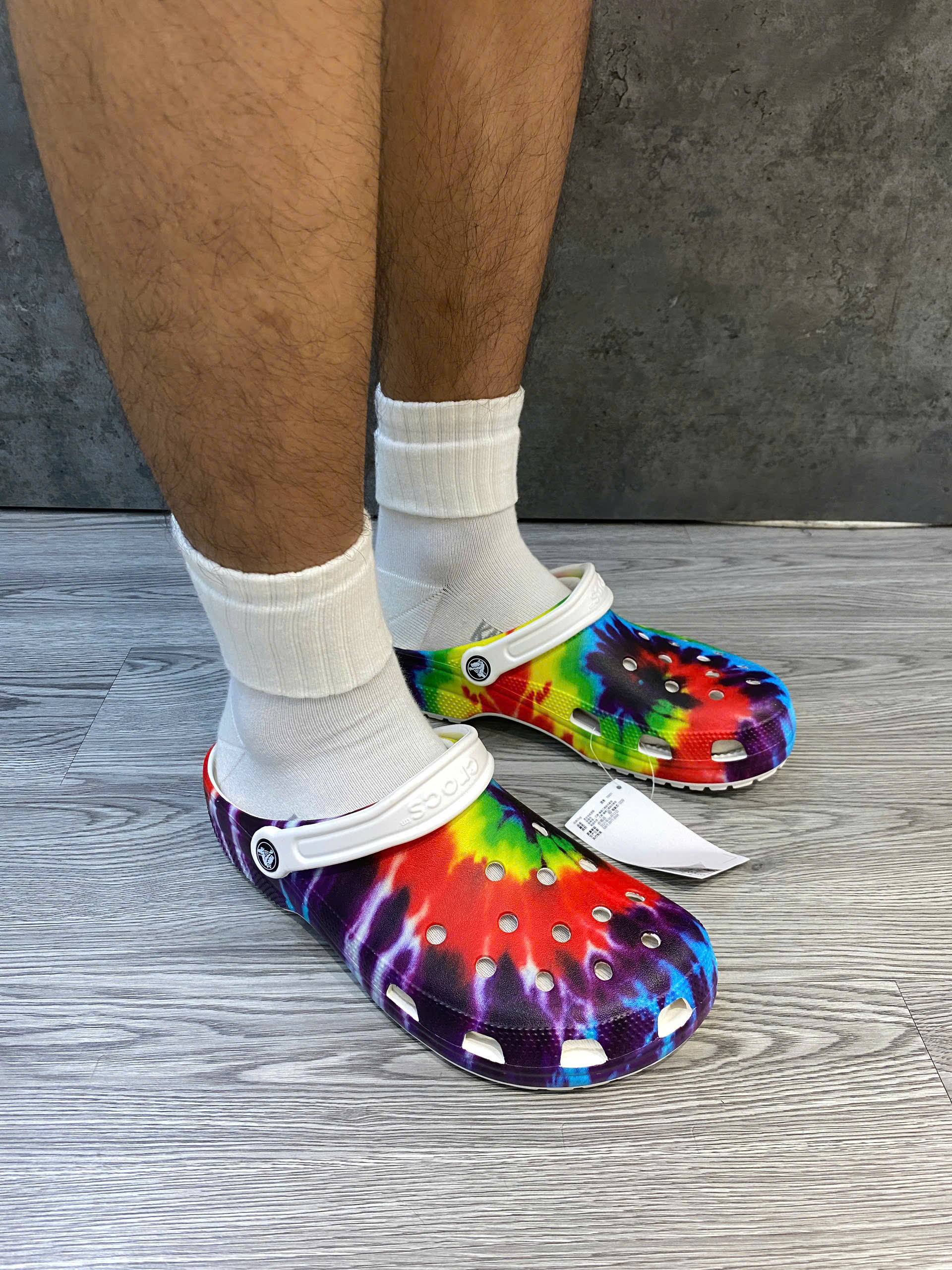 Dép Chính Hãng - Sục Crocs Rainbow Classic - CR0111