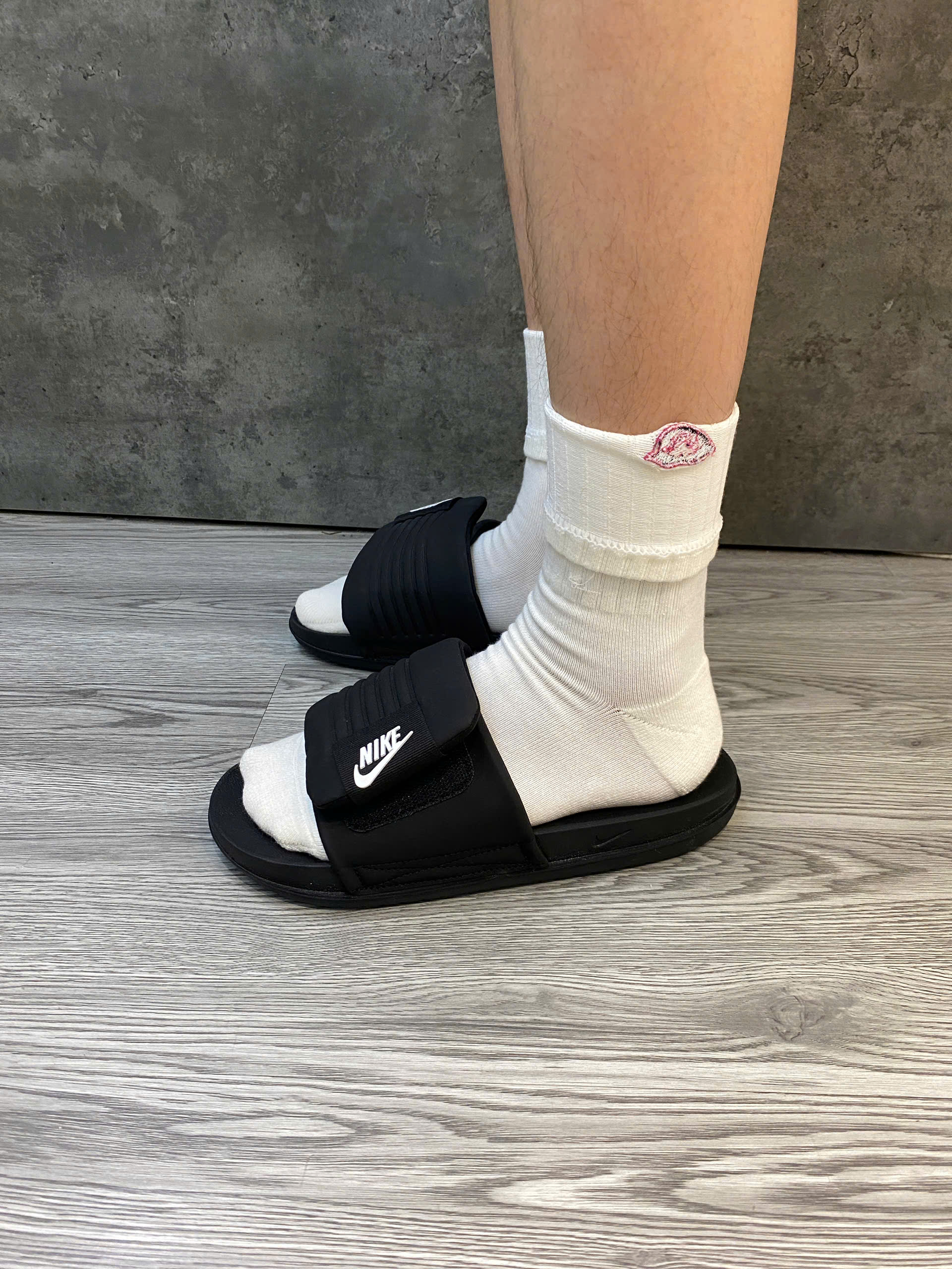 Dép Chính Hãng - Dép Nike Offcourt Adjust Slides '' Black/White '' - DQ9624-001