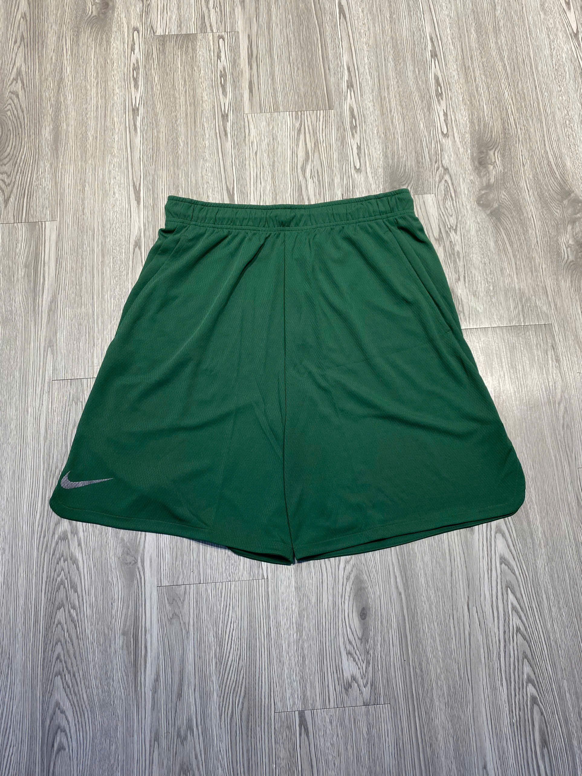 Quần Shorts Chính Hãng - Nike Men's Dri-Fit Training Shorts 'Green' - DV9367-488
