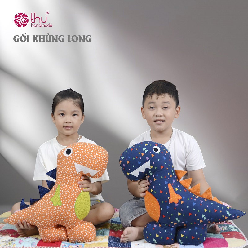 Gối thú bông khủng long