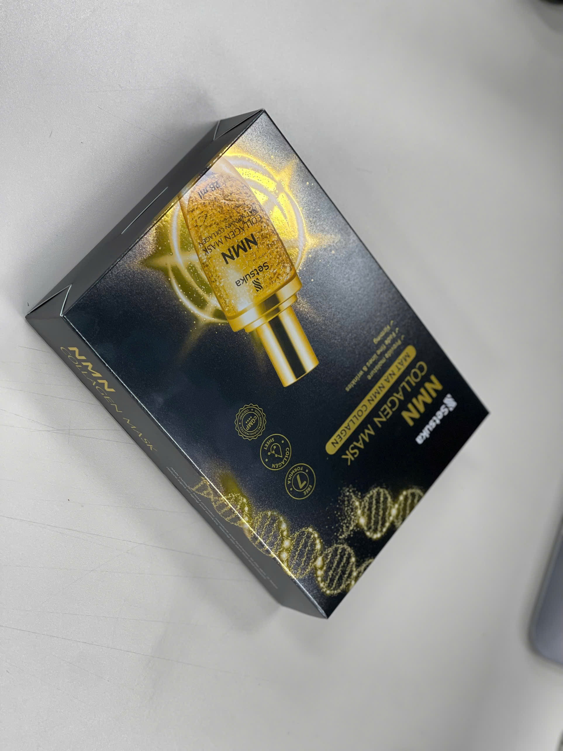 Mặt nạ Setsuka NMN Collagen 28ml giúp làm mờ các dấu hiệu lão hóa và nếp nhăn, săn chắc và mịn màng