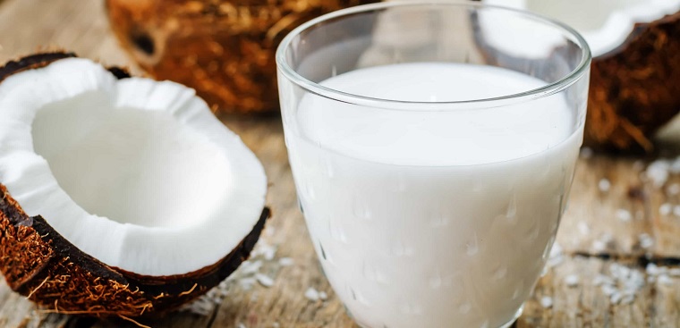 Những điều cần lưu ý khi nấu nước cốt dừa với sữa tươi 