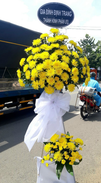 +79 mẫu hoa đám tang đẹp tại Kim Thành Hải Dương- Hoa Xuân Hòa.
