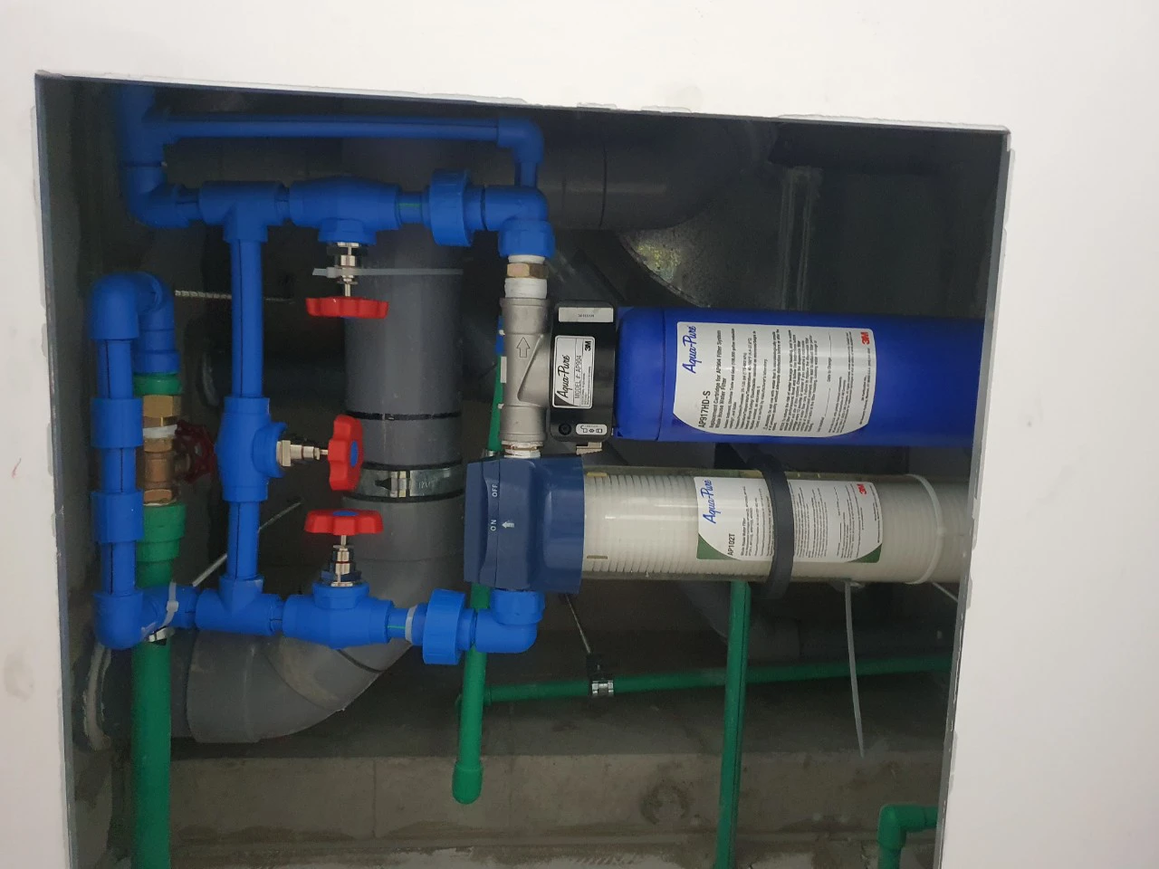 Hình ảnh lắp đặt thực tế máy lọc nước tổng đầu nguồn 3M AP904