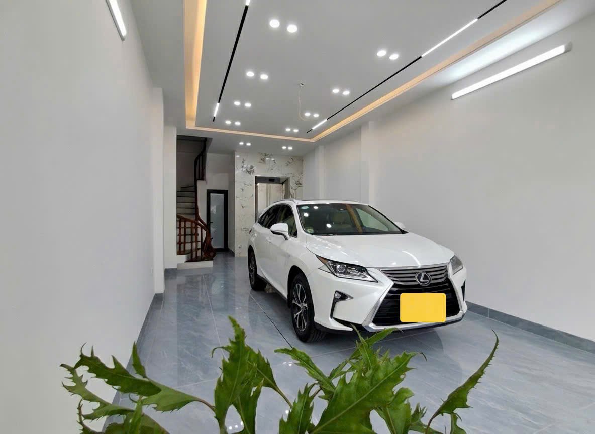 Bán nhà phân lô Ngõ 63 Cổ Linh, Thạch Bàn, 7 tầng, DT 45m2, MT 4m, 4PN, đường 10m,