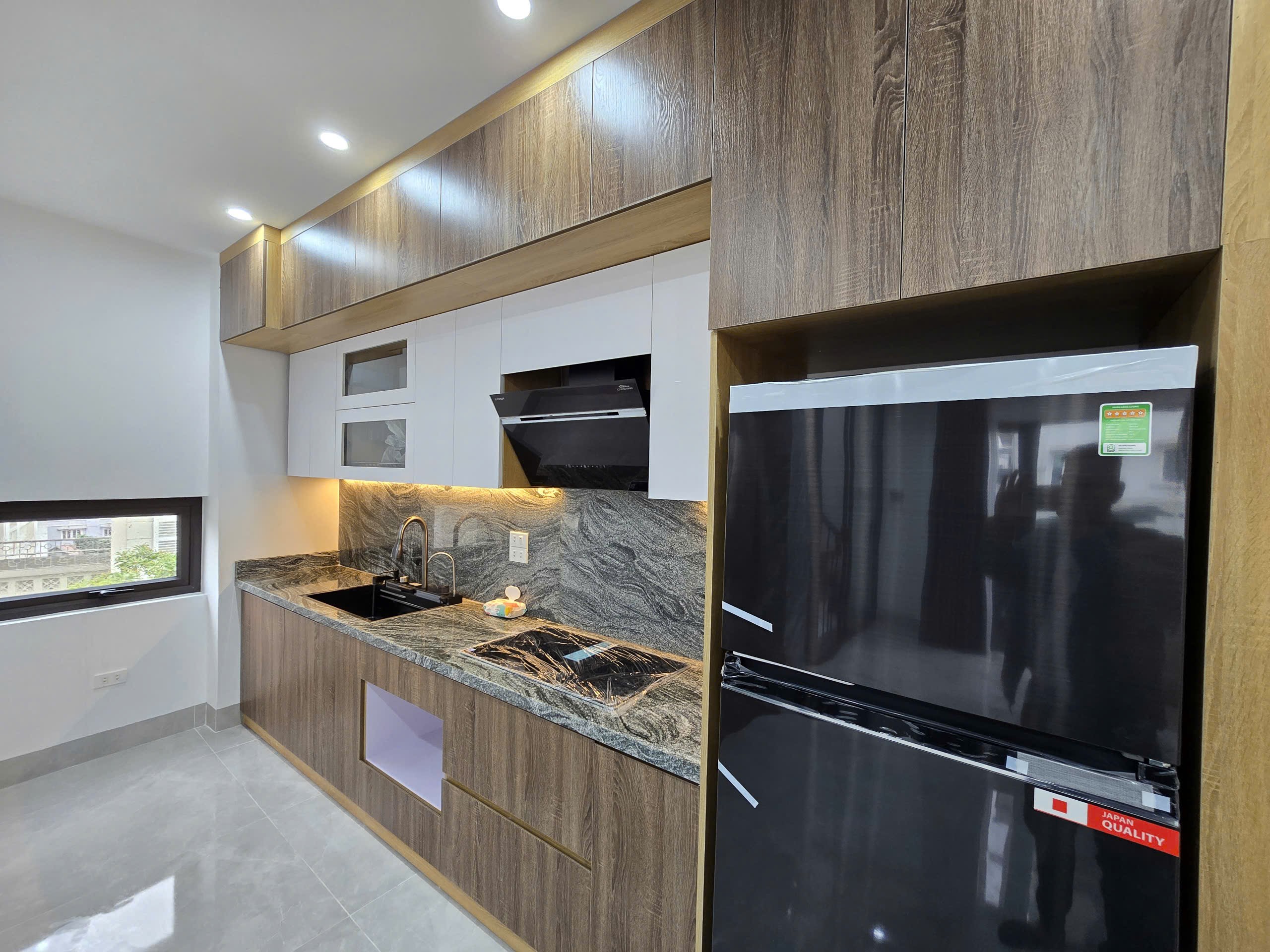 Bán nhà ngõ 66 phố Ngọc Lâm, 6 tầng, DT 39m2, MT 5m, 3PN, có thang máy, ĐÃ BÁN