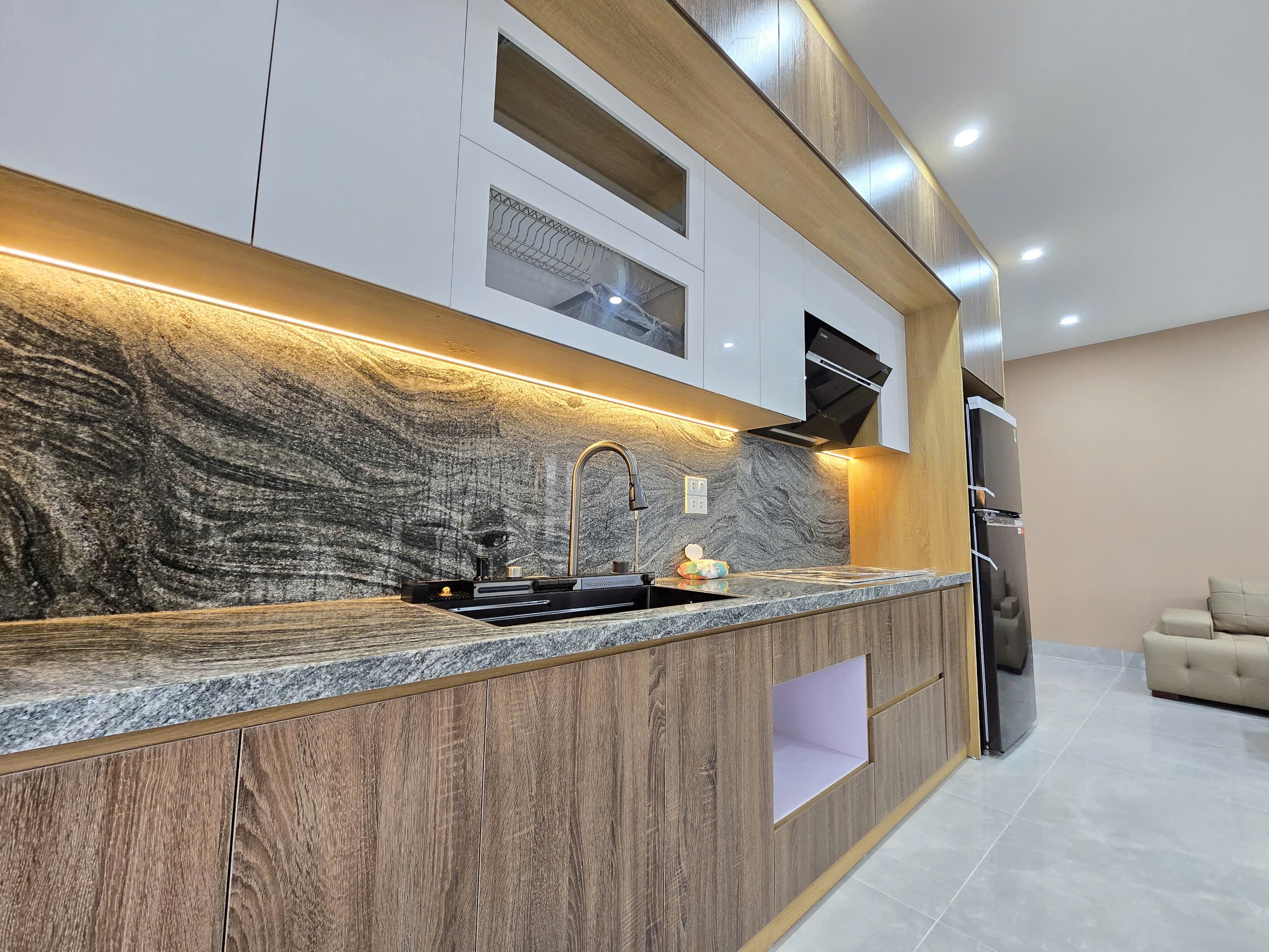 Bán nhà ngõ 66 phố Ngọc Lâm, 6 tầng, DT 39m2, MT 5m, 3PN, có thang máy, ĐÃ BÁN